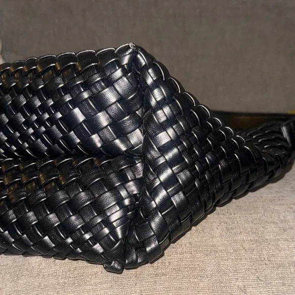 .
Antik craft
black woven leather tote hobo bag. - Picture 3 of 8